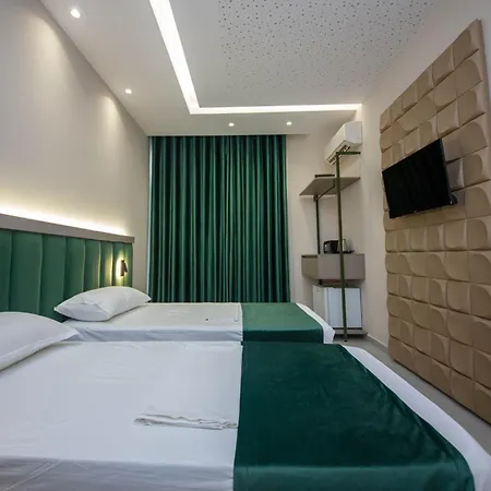 Ξενοδοχείο Royal Radhimë