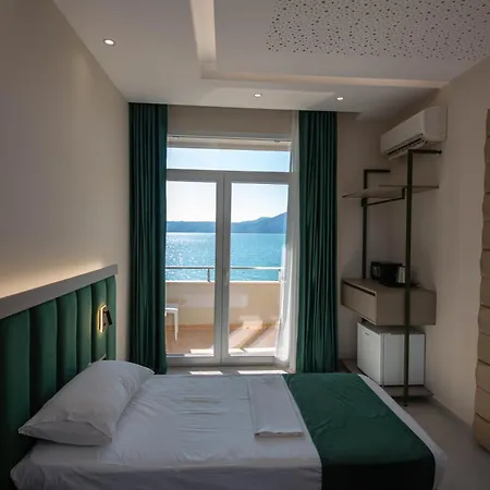 Royal Hotell