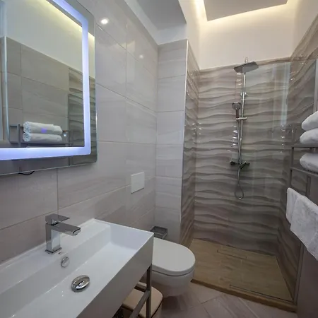 Hotell Royal 4*
