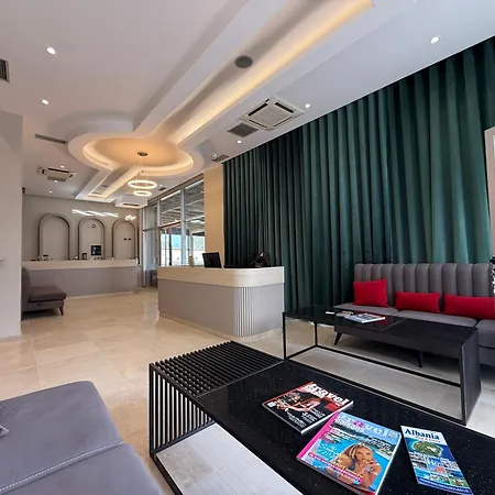 Royal Hotell