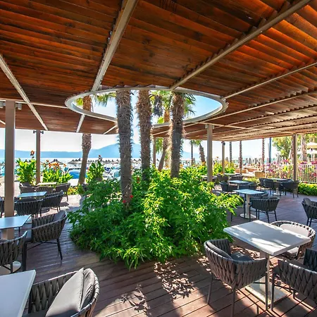 Ξενοδοχείο Royal