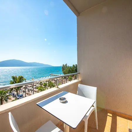 Hotell Royal 4*