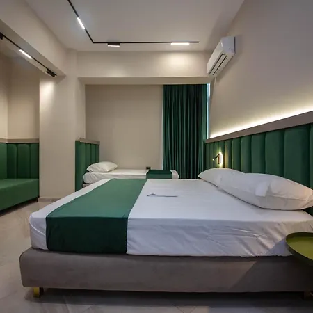 Royal Hotel 4*