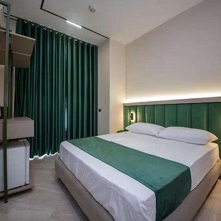 Royal Hotel Radhime